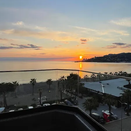 Beachside Shëngjin